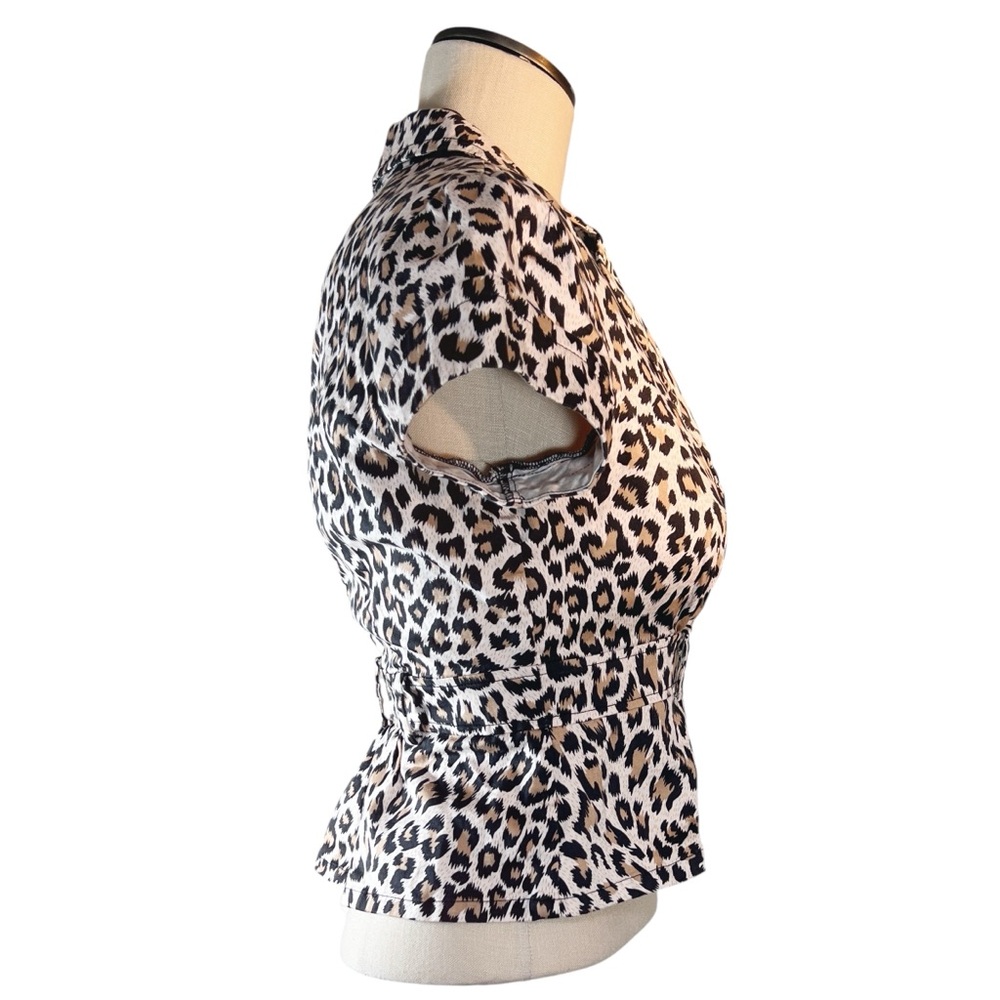 Forever 21 Vintage Y2K Leopard Fitted Peplum Short Sleeve Blazer Sz S Pi… - Picture 2 of 6